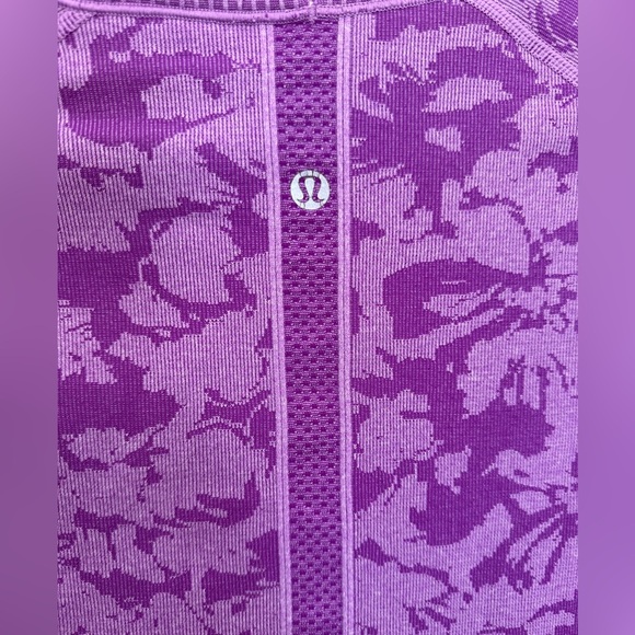 Lululemon Swiftly Tech Long Sleeve in Purple Camo Size 6 - Picture 4 of 8